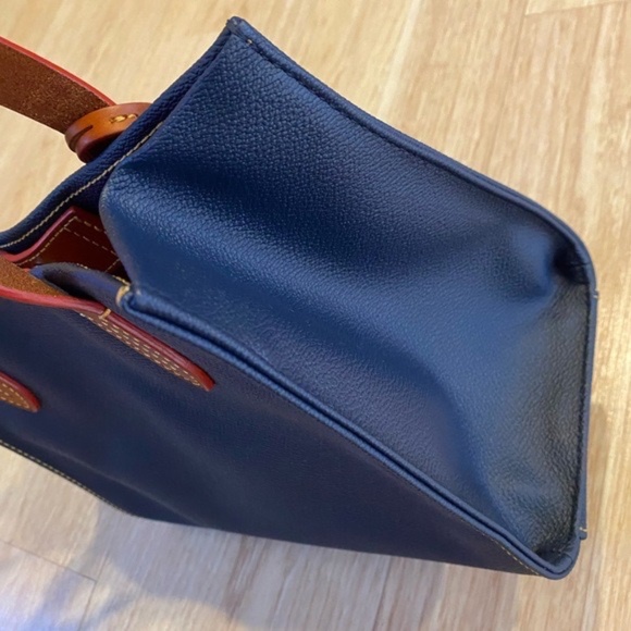 Dooney & Bourke squared blue/brown satchel - Picture 3 of 16